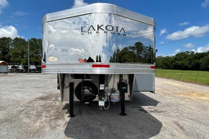 New 2024 Lakota 8313RKBGLQ Charger 3 Horse Trailer with 13′ Short Wall image 6