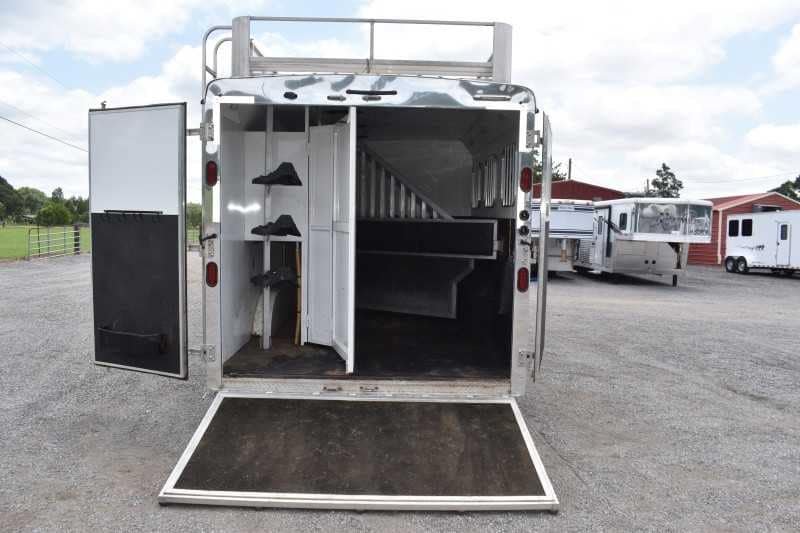 2015 Bison Ranger 3LQ Horse Trailer with 10′ Short Wall image 21