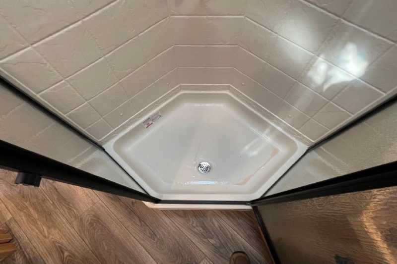 2024 Lakota Charger 8411RKGLQ 4 Horse Trailer with 11′ Short Wall image 10