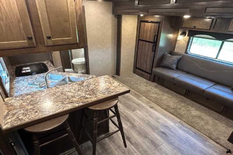 New 2024 Lakota 8313RKBGLQ Charger 3 Horse Trailer with 13′ Short Wall image 16