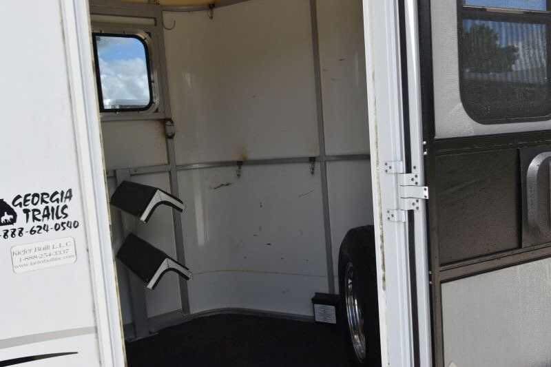 2002 Kiefer Built 2 Horse Bumper Pull image 5