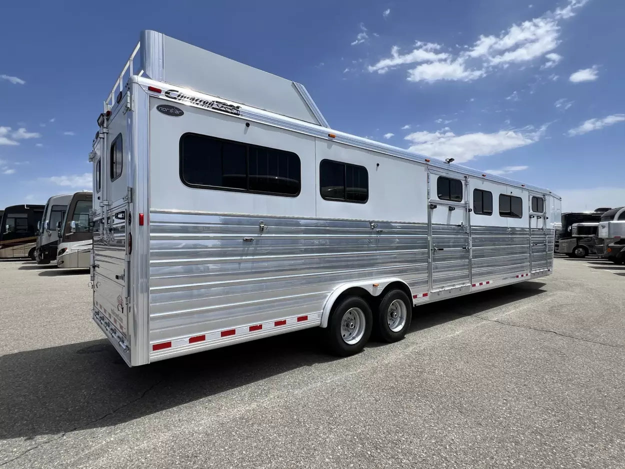 2009 Cimarron Norstar 6H Head to Head image 18