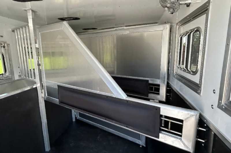 New 2024 Lakota 8313RKBGLQ Charger 3 Horse Trailer with 13′ Short Wall image 9