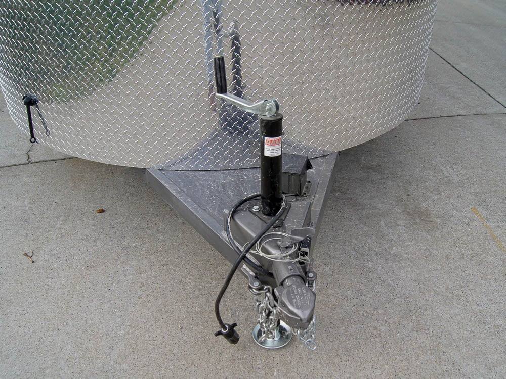 14ft Charcoal Horse Livestock Cattle Trailer (2) 3,500lb Axles with Dressing Room image 8