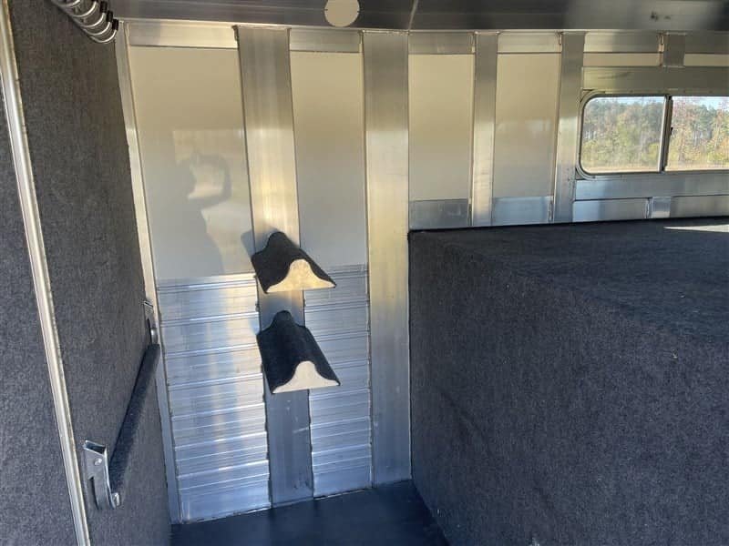 2019 4 Star 2+1 GN image 23