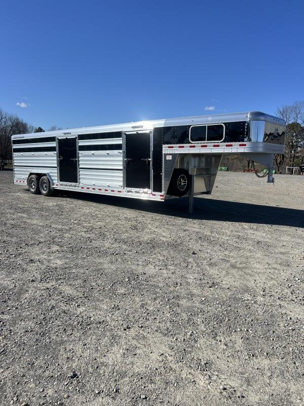 2025 Elite Trailers 8’x28′ Show Cattle Stock Combo Trailer image 8