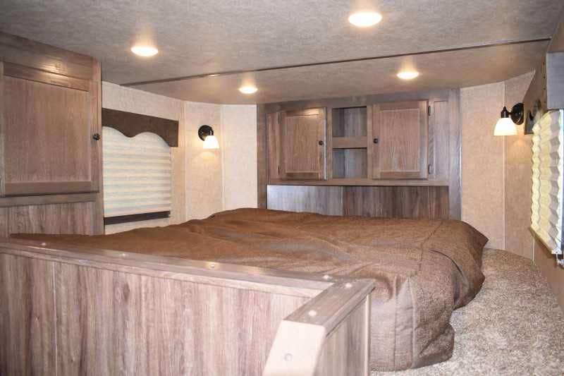 2022 Lakota Charger LQ 2 Horse Trailer with 9′ Short Wall image 17