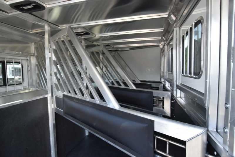 2018 Lakota 84HBPSL 4 Horse Trailer with 2′ Short Wall image 12