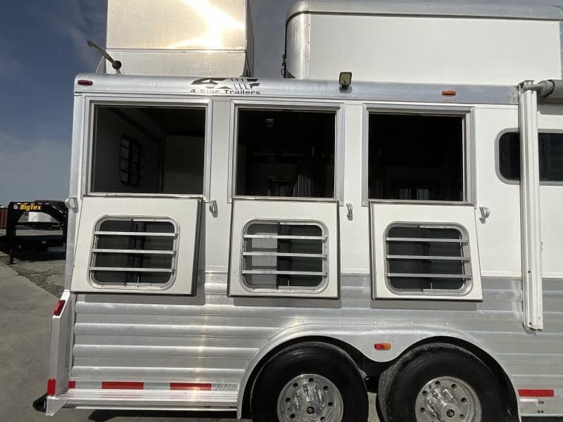 2008 4-Star Trailer 4 horse 12ft Outlaw LQ image 18