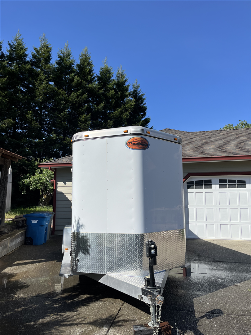 2013 Sundowner Trailers Sportman 3 Horse Triler image 8