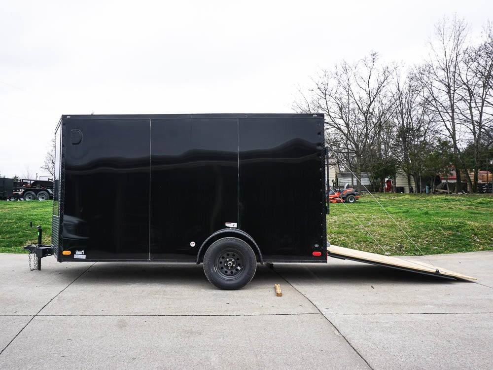 7x12 Enclosed Trailer Black V-Nose Blackout Package 3,500lb Axle Storage image 7