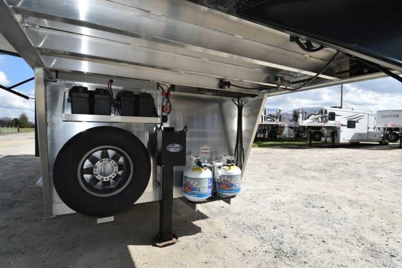 2018 Lakota Charger LQ Stock Trailer with 9′ Short Wall image 6