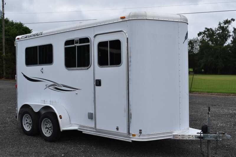 2003 Featherlite 2HST 2 Horse Trailer image 17