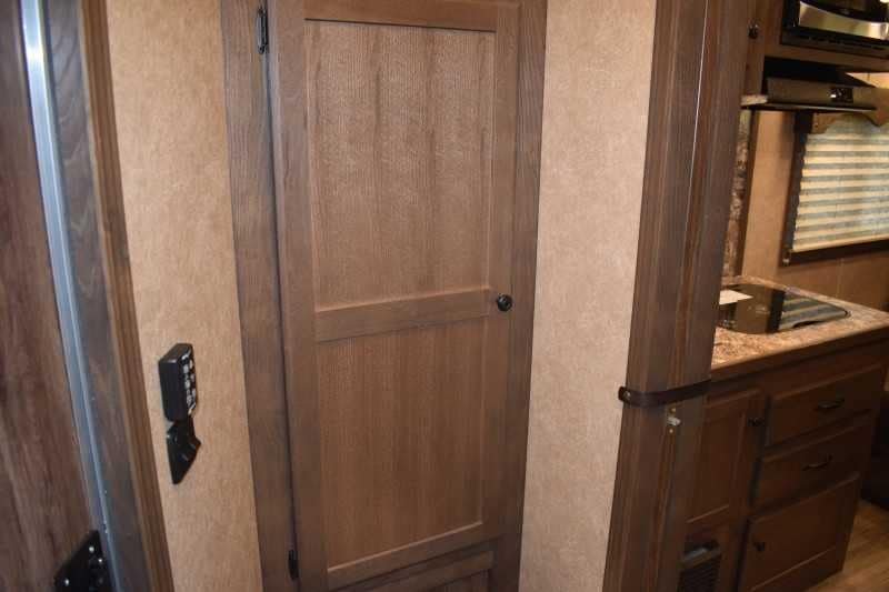 2022 Lakota Charger LQ 2 Horse Trailer with 9′ Short Wall image 20