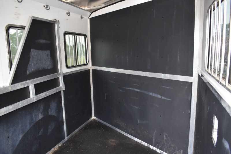 2013 Shadow 2HSL 2 Horse Trailer image 3