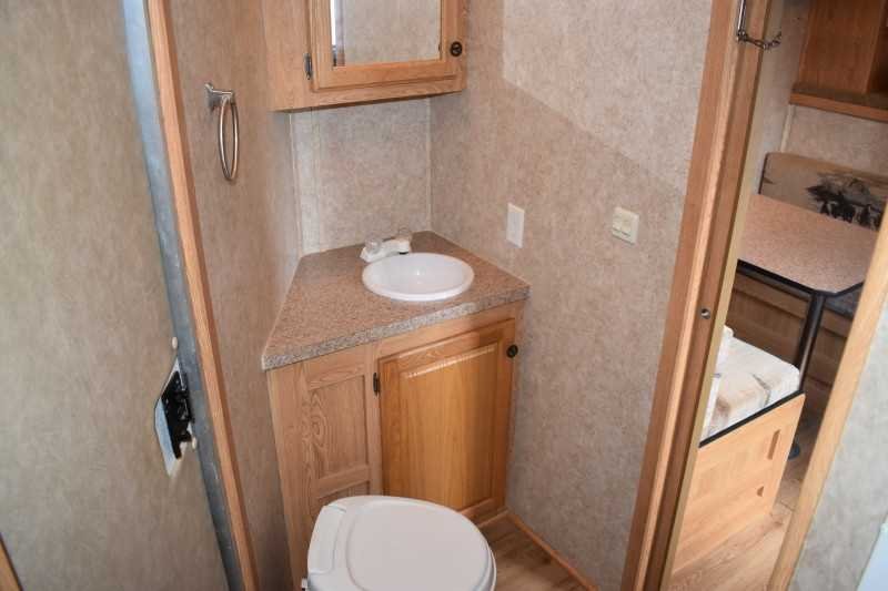 2007 American Spirit 8308LQ 3 Horse Trailer with 8′ Short Wall image 21