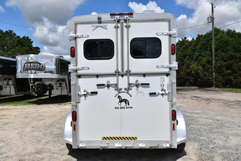 2002 Kiefer Built 2 Horse Bumper Pull image 1