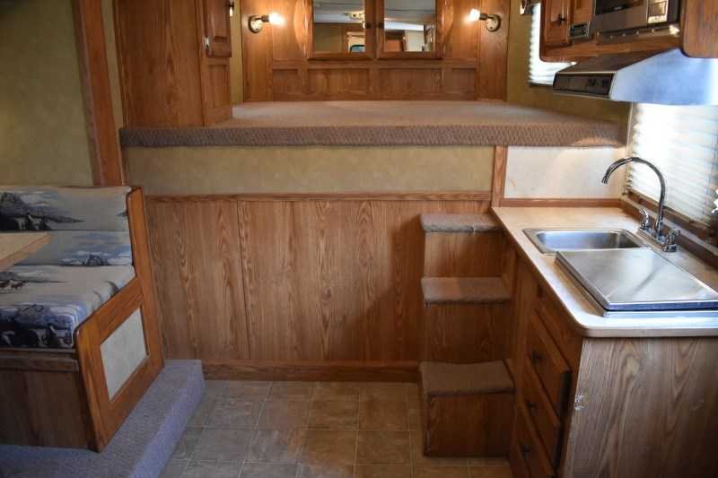 2007 American Spirit 8410GLQ 4 Horse Trailer with 10′ Short Wall image 15