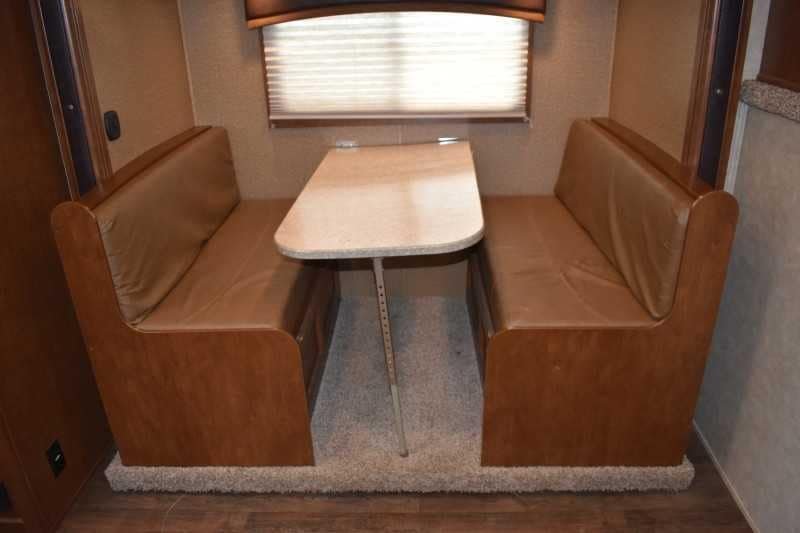 2015 Bison Ranger 3LQ Horse Trailer with 10′ Short Wall image 11