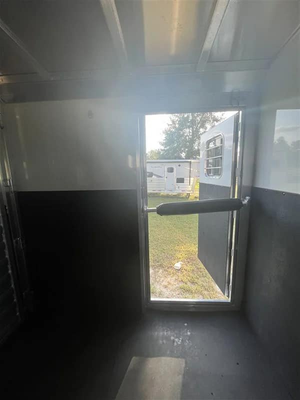 2019 4 Star 2+1 GN image 22