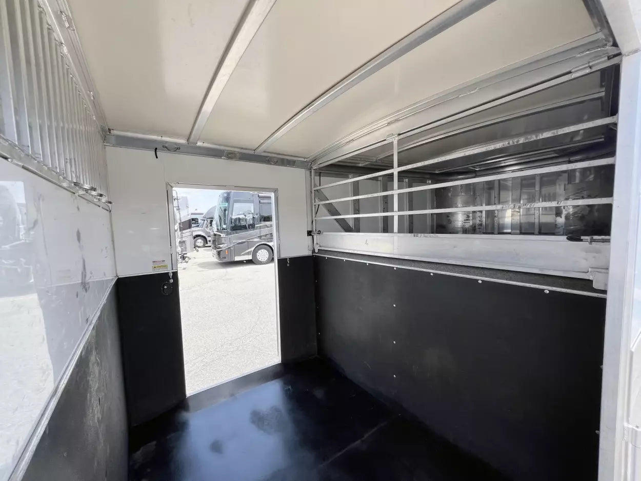 2009 Cimarron Norstar 6H Head to Head image 5