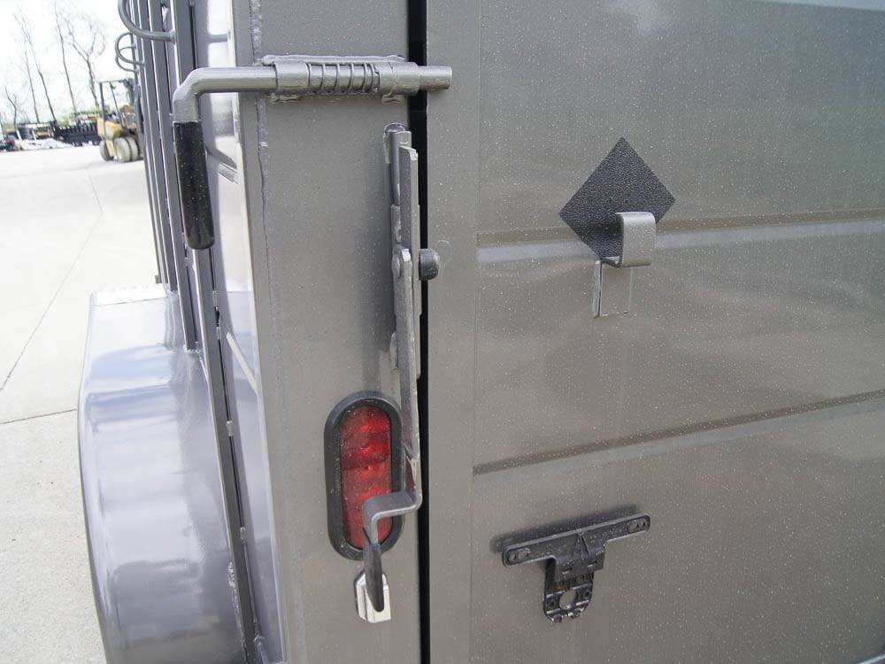 14ft Charcoal Horse Livestock Cattle Trailer (2) 3,500lb Axles with Dressing Room image 18