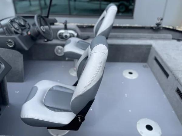 2025 Princecraft Holiday® 162 WS Max Fishing Boat image 6