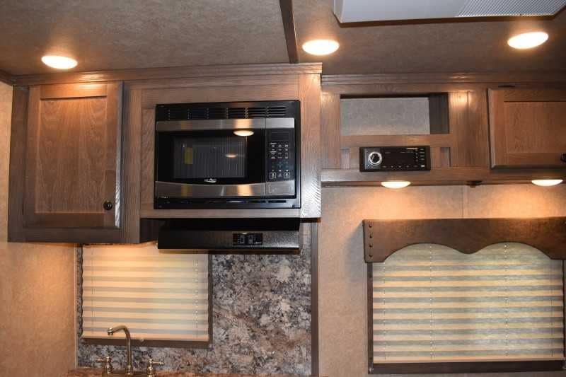 2022 Lakota Charger LQ 2 Horse Trailer with 9′ Short Wall image 10