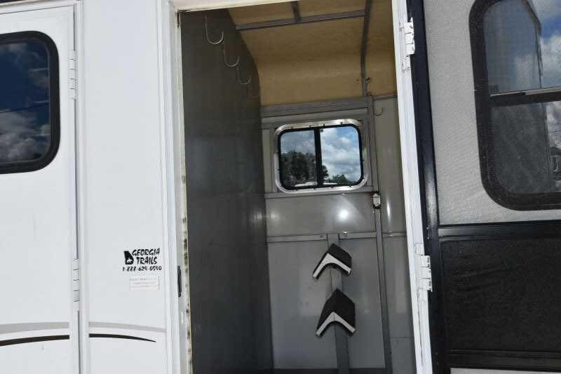 2002 Kiefer Built 2 Horse Bumper Pull image 13