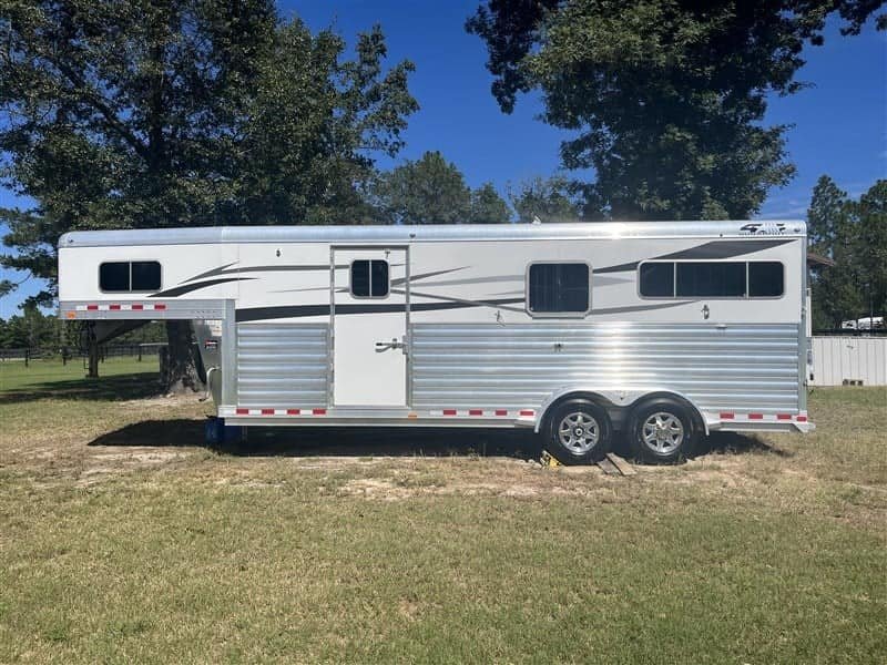 2019 4 Star 2+1 GN image 4