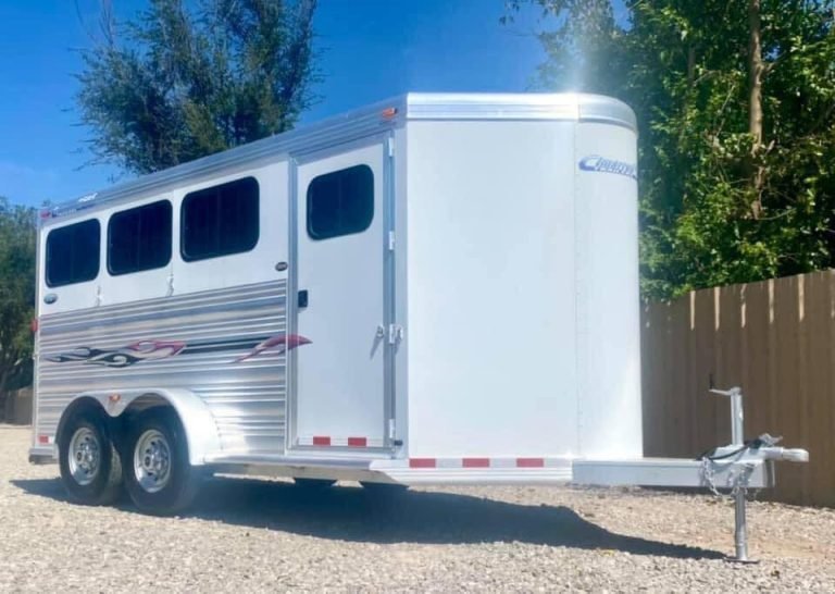 2011 Cimarron 3 Horse Bumper Pull image 24