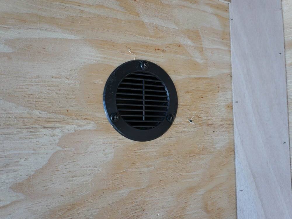 7x12 Enclosed Trailer Black V-Nose Blackout Package 3,500lb Axle Storage image 15