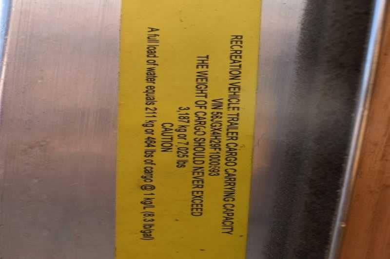 2015 Lakota 8411GLQ 4 Horse Trailer with 11′ Short Wall image 29