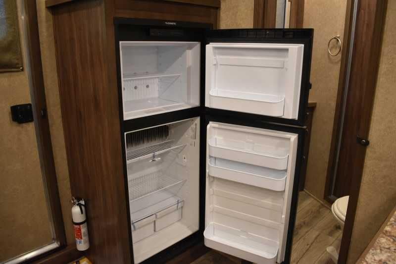 2022 Lakota Charger LQ 2 Horse Trailer with 9′ Short Wall image 14