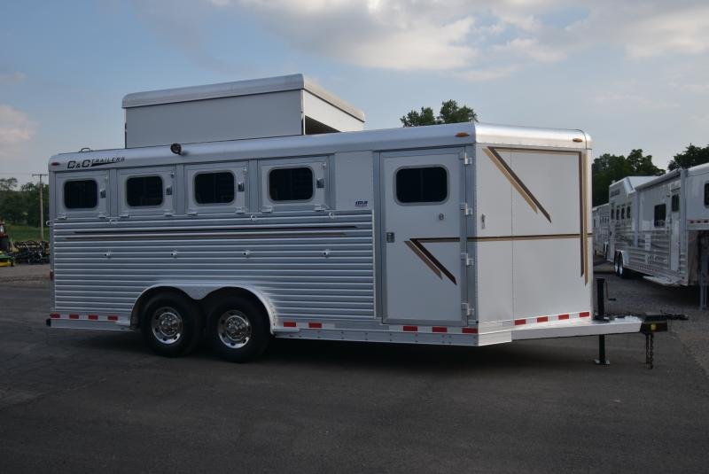2008 C and C Trailers 4 Horse Bumper Horse Trailer image 1