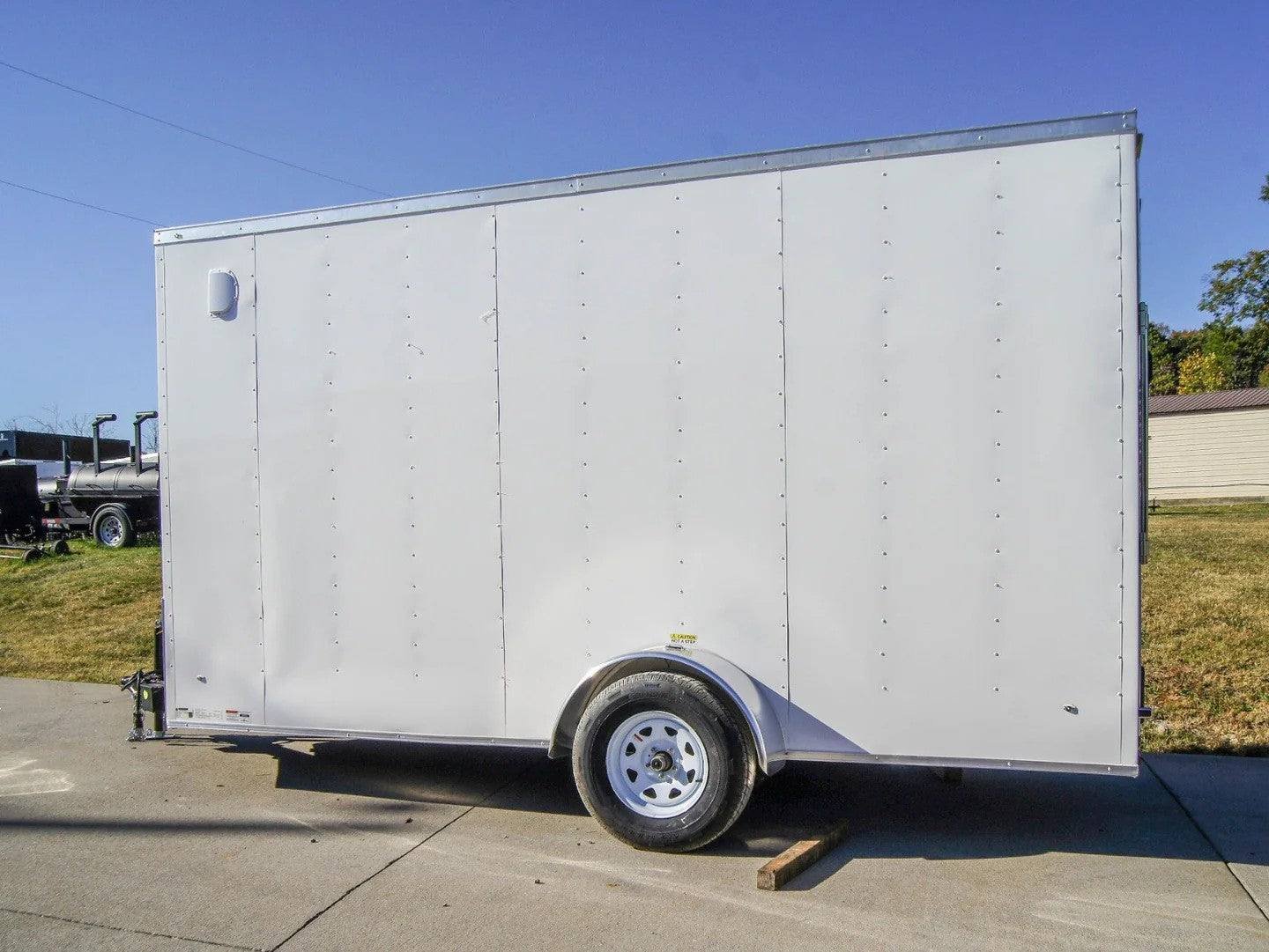 6x14 White Slant Top V-Nose Enclosed Trailer 3,500lb Axle image 5