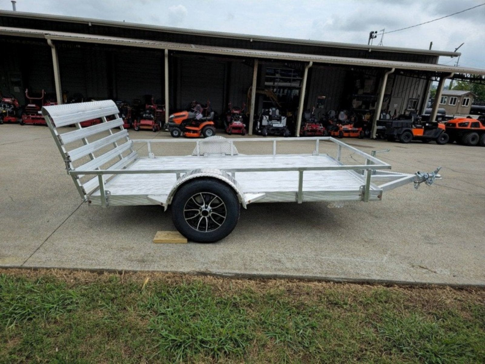 6.4' x 10' All Aluminum Utility Trailer 3500 lb Axle image 9