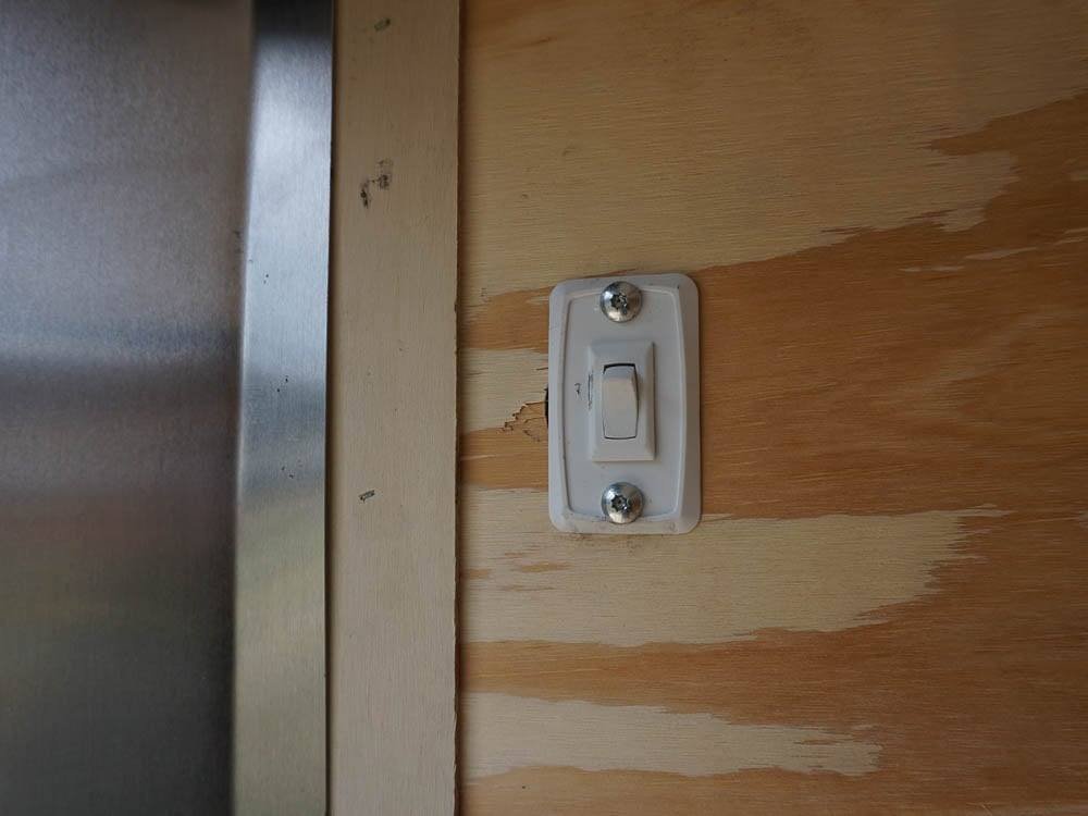 6x12 Enclosed Trailer Red V-Nose Blackout Package 3,500lb Axle Storage image 17